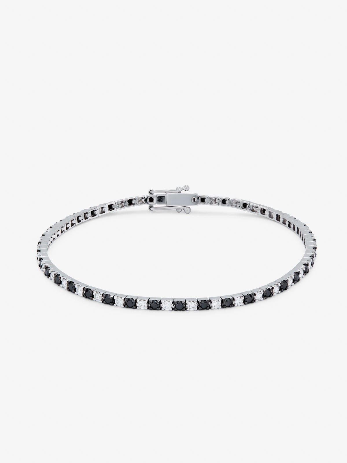 18K White Gold Riviere bracelet with black diamond and white diamond