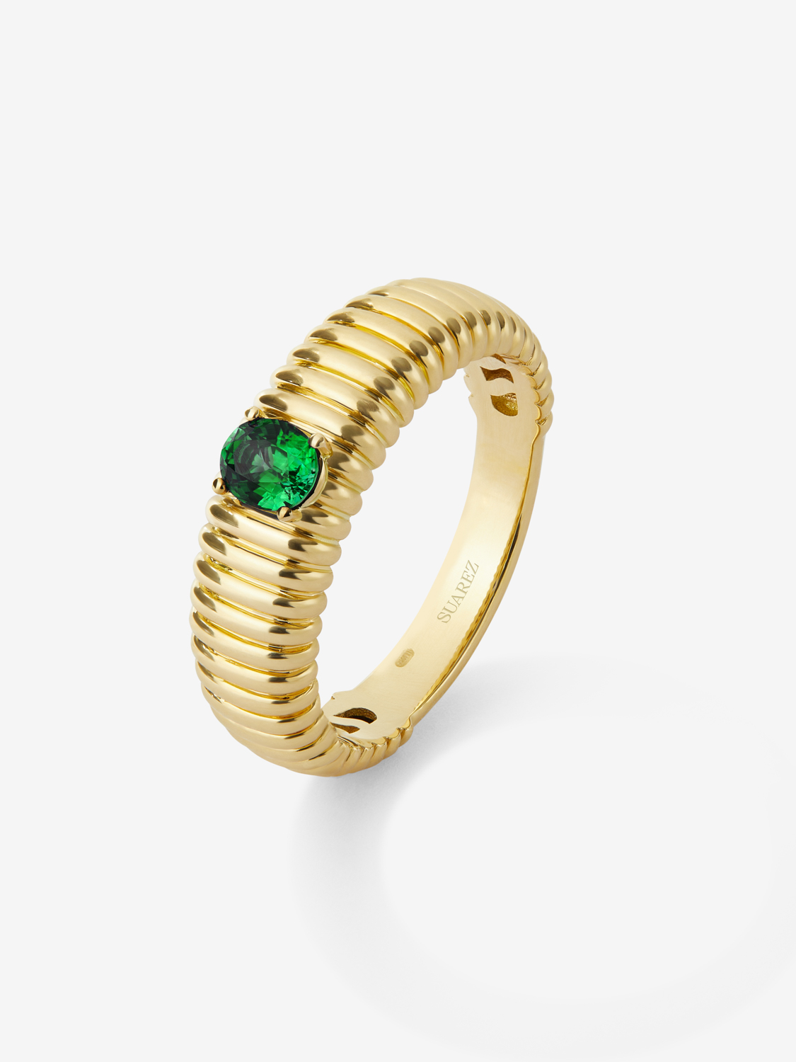 18K Yellow Gold Fluted Ring with Oval Cut Green Emerald