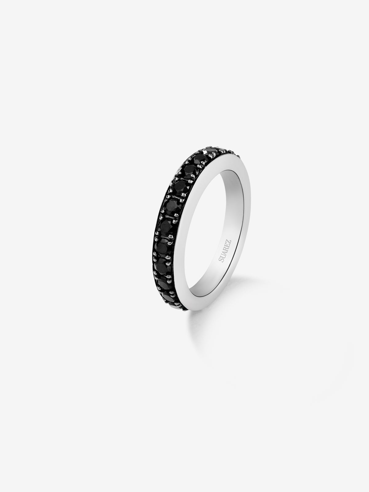 925 silver ring with 15 brilliant-cut black spinels with a total of 1.58 cts