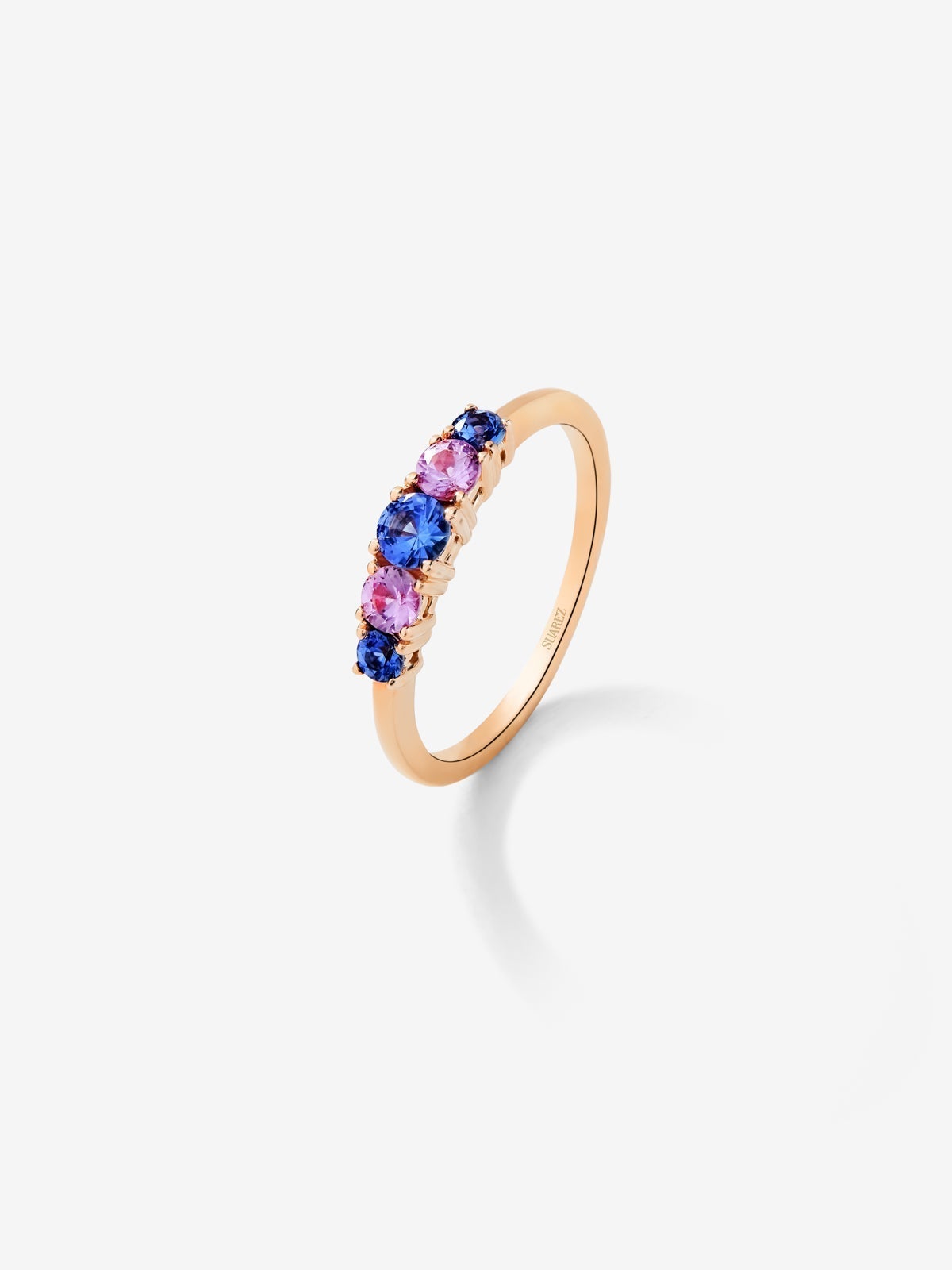 18K rose gold cinquillo ring with 5 brilliant-cut pink and blue sapphires with a total of 0.52 cts