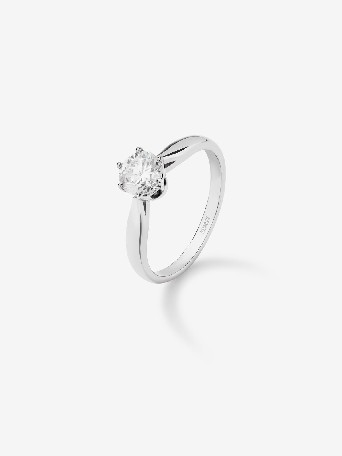 18K white gold solitaire ring with 0.4 ct brilliant cut diamond