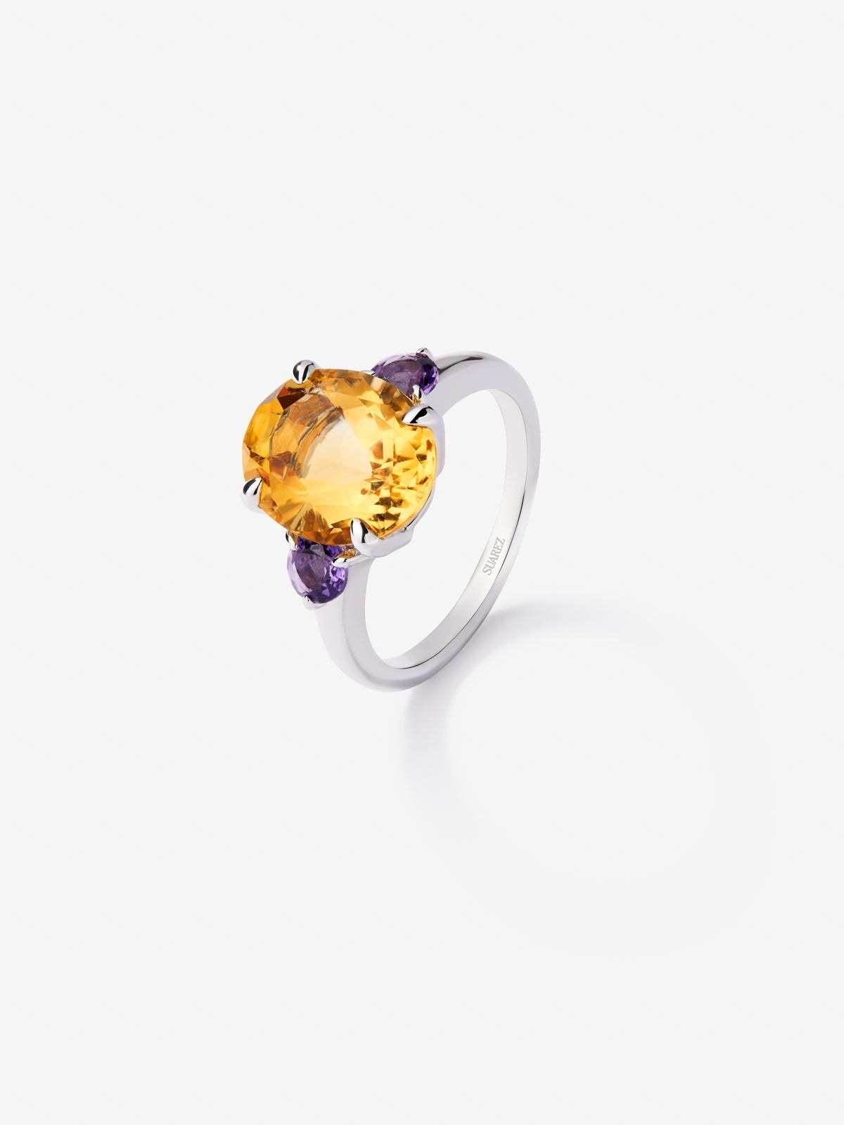 925 silver triple ring with oval-cut citrine quartz and 2 brilliant-cut purple amethysts