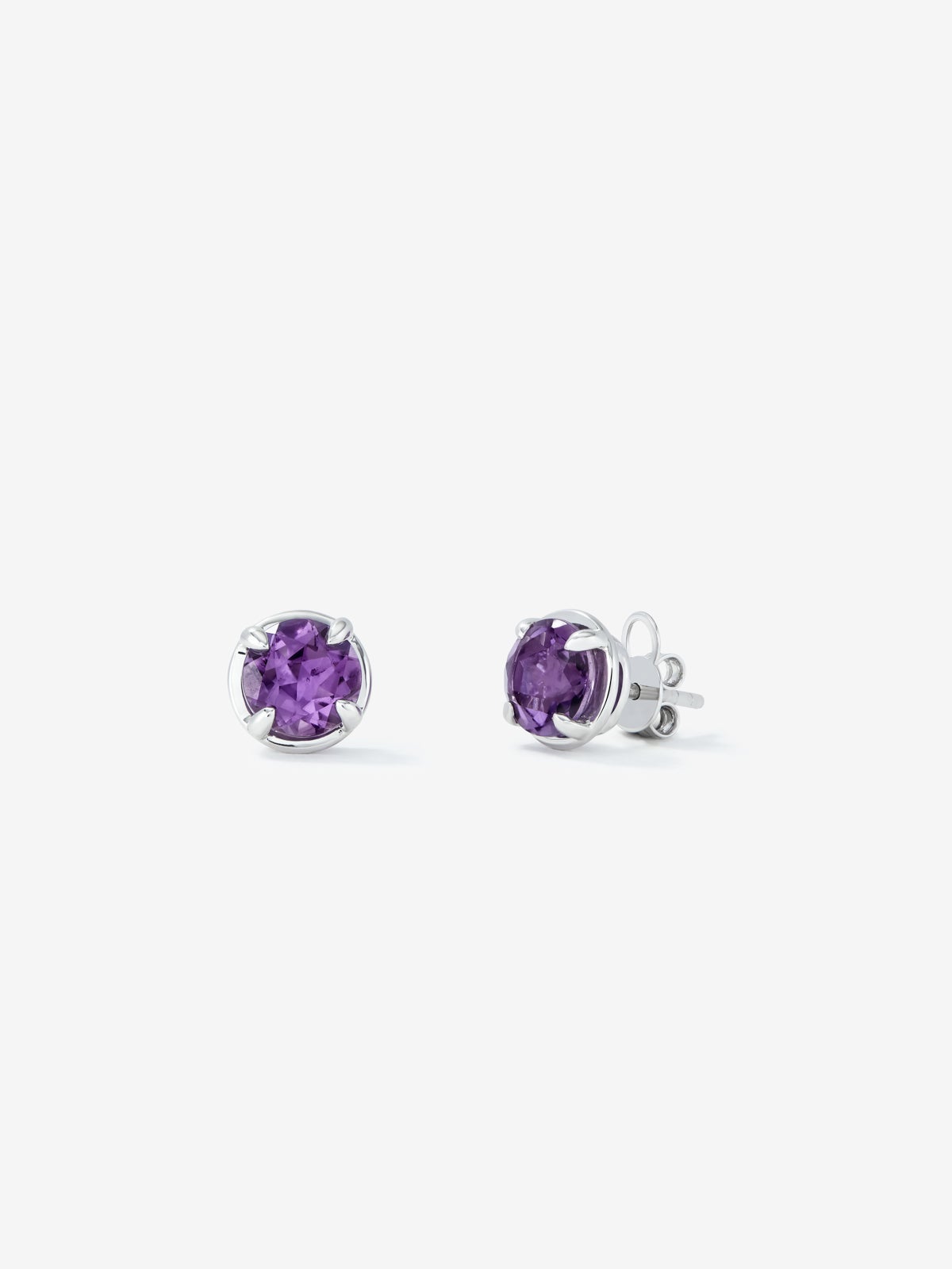 925 silver earrings with 2 brilliant-cut purple amethysts